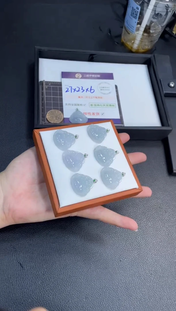 18K金镶嵌挂件翡翠佛公FL9@多样性发其一CP配绳