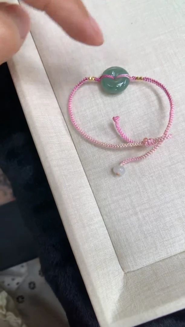 翡翠未镶嵌颈饰手绳-多样性发其一