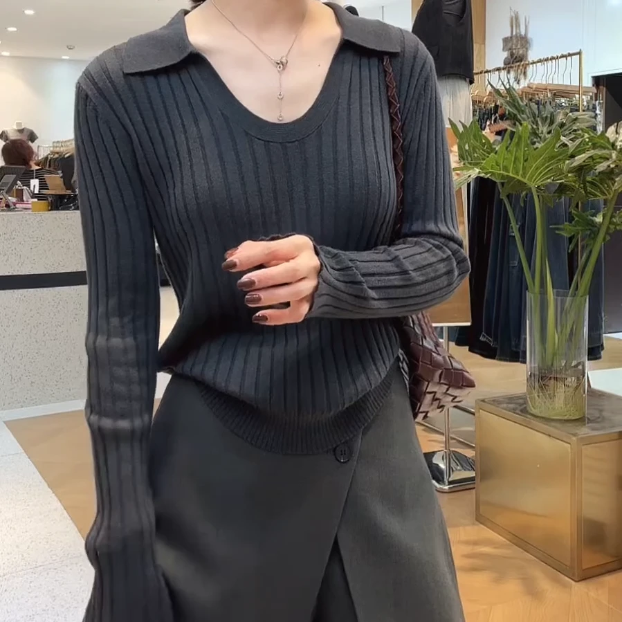 复古高级感时尚纯色2025翻领U领慵懒松弛长袖针织衫女C5949