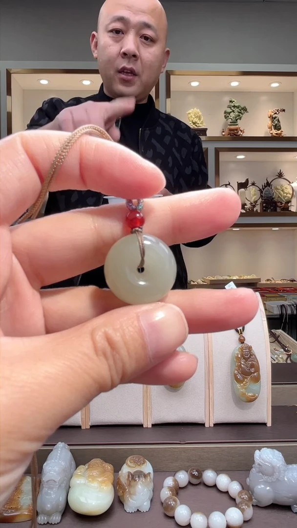 颈饰未镶嵌和田玉多样性发货1