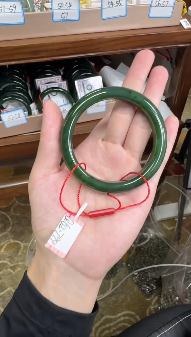 未镶嵌手镯和田玉62-