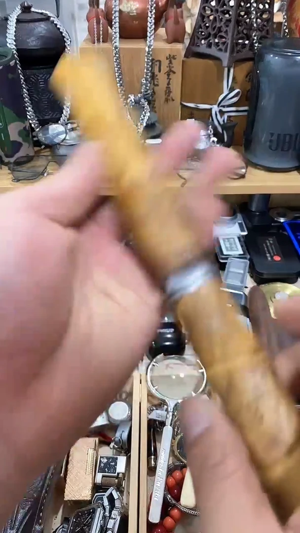 瓷片闪购商品  如图所示