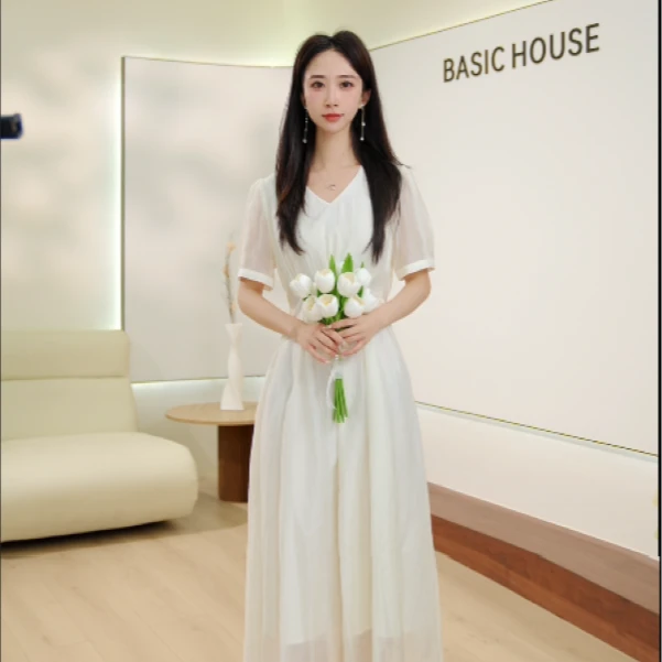 Basic House/百家好夏季时尚气质显瘦收腰法式连衣裙M25XL176