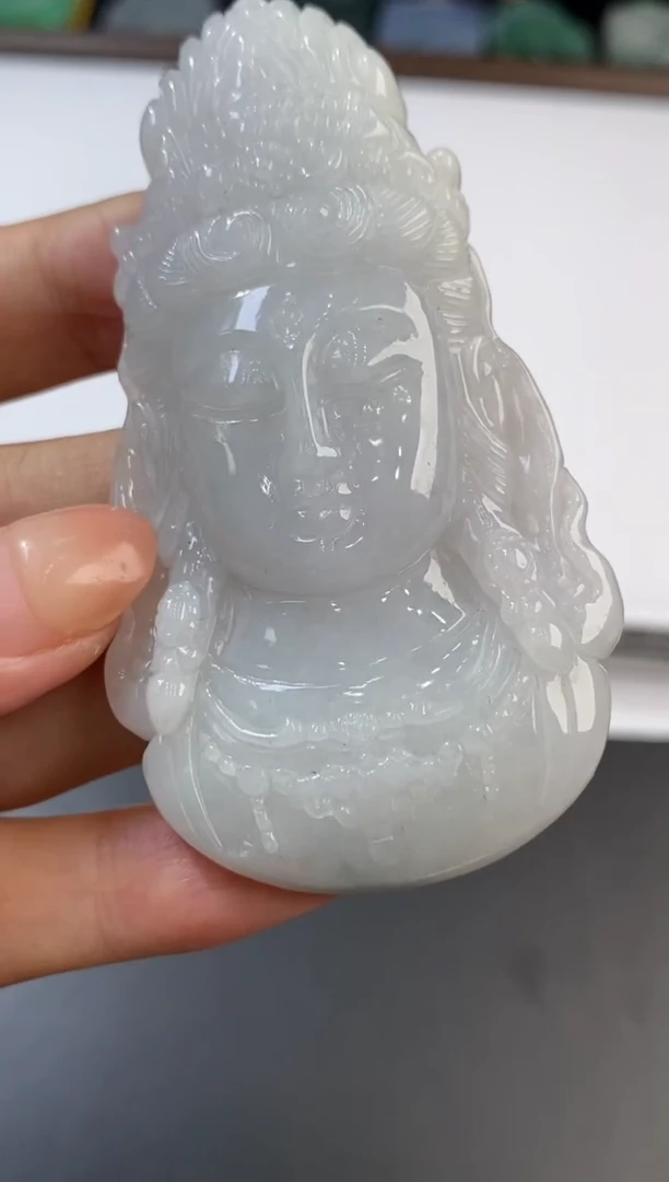 未镶嵌挂件翡翠373100    多人