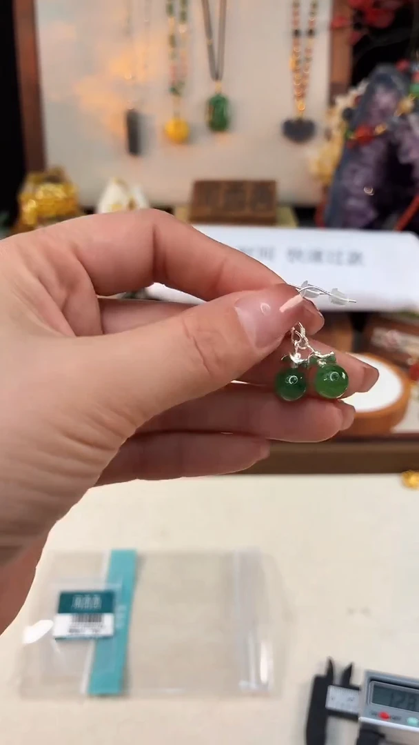 未镶嵌和田玉手饰@@G021D020142