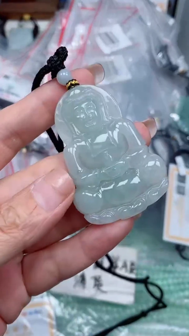 颈饰未镶嵌翡翠吊坠