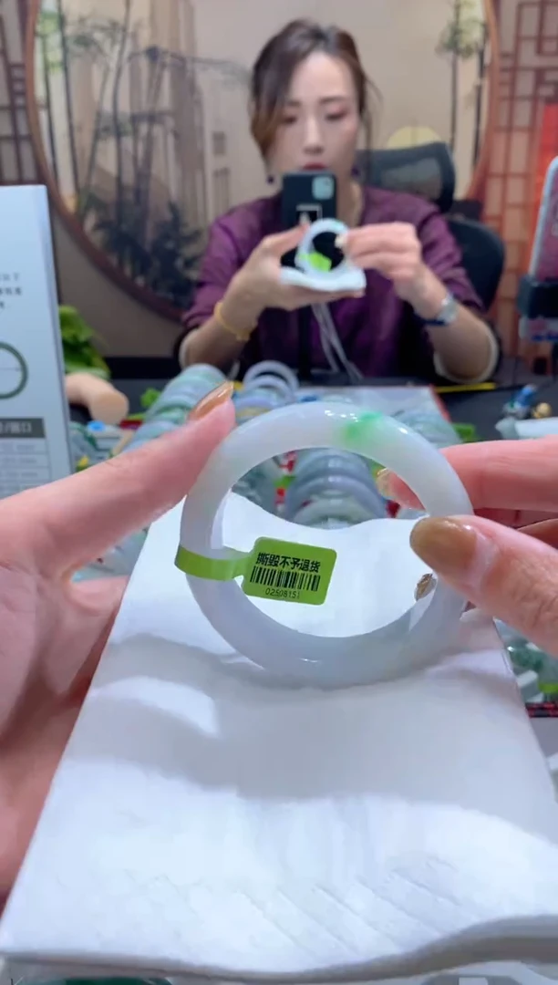 未镶嵌手镯翡翠000079432