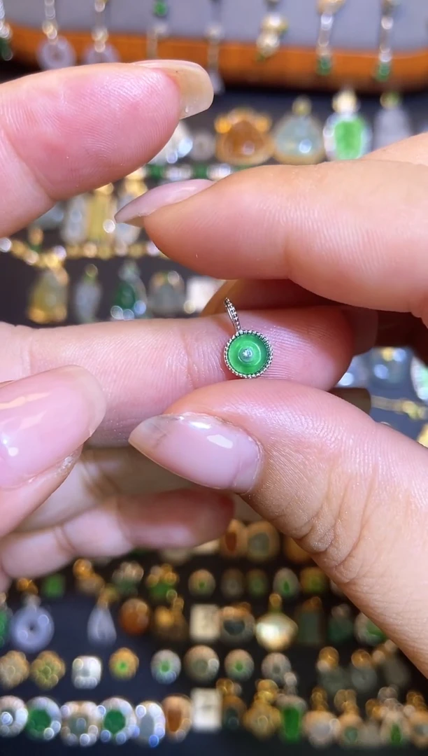 翡翠银S925镶嵌吊坠(不含链)1