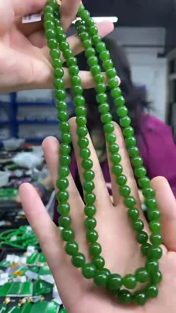 颈饰未镶嵌和田玉多样性发其一颜色微差