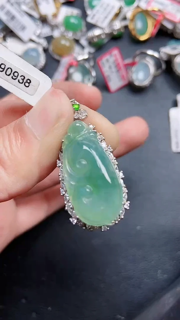 颈饰银S925镶嵌翡翠7396