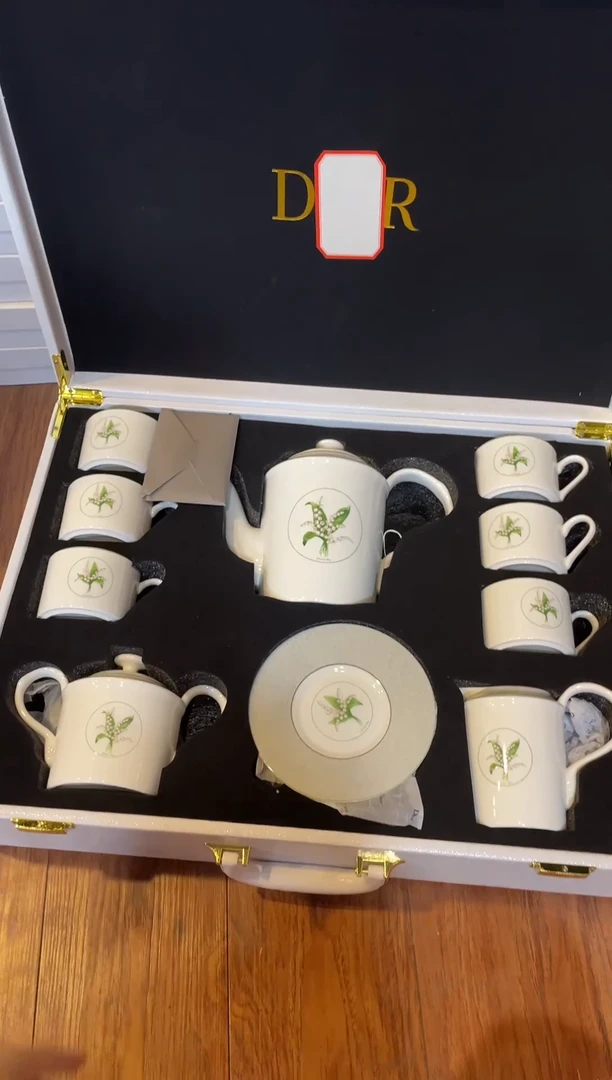 杯鸿辉家品牌瓷器，京东包邮！