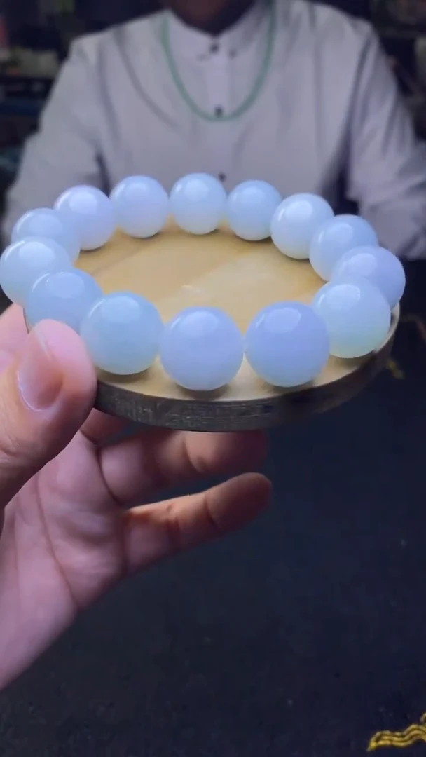 定制翡翠未镶嵌天然缅甸A货翡翠，多样性发货，拍一发一