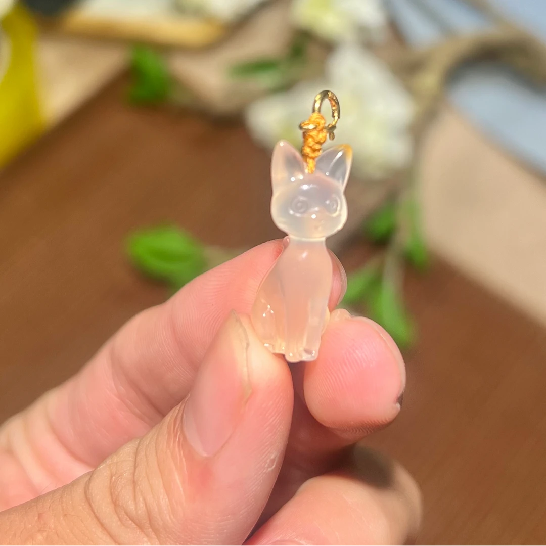 冰透露娜猫马料玉髓小猫吊坠  KT24091001