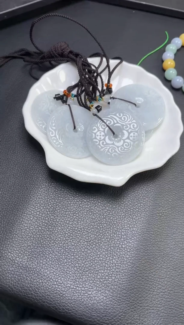 未镶嵌挂件翡翠多样性发一件25080203A