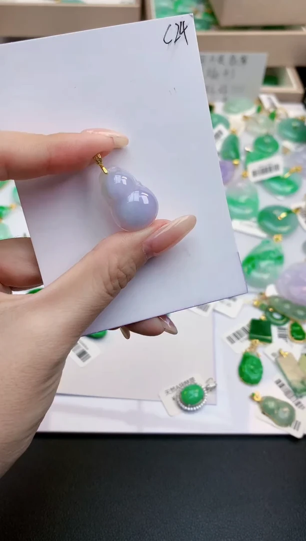 颈饰未镶嵌翡翠天然缅甸A货翡翠