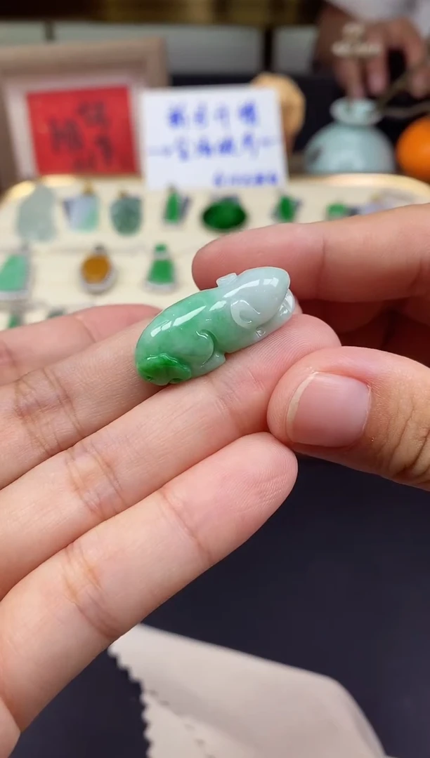 吊坠(不含链)未镶嵌翡翠老鼠@@CMT0859有金扣