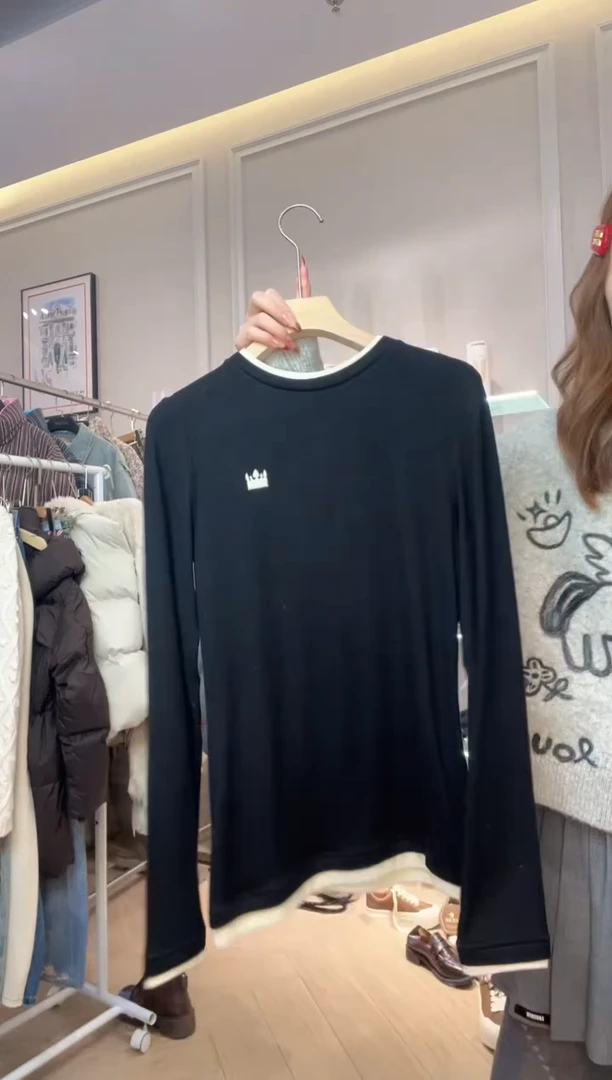 gafe m码拼接领打底 原价480