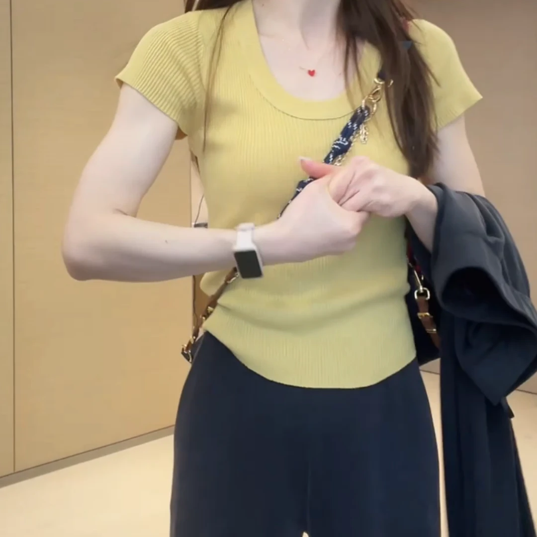 2025圆领运动针织T恤女春夏透气简约休闲百搭短袖时尚洋气