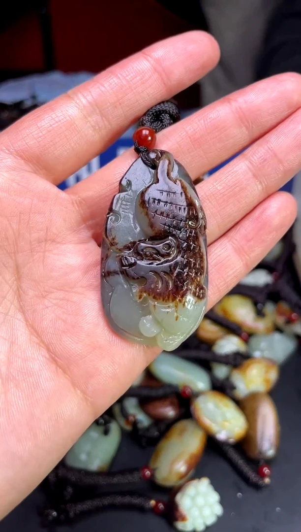 【闪购商品】和田玉颈饰未镶嵌1