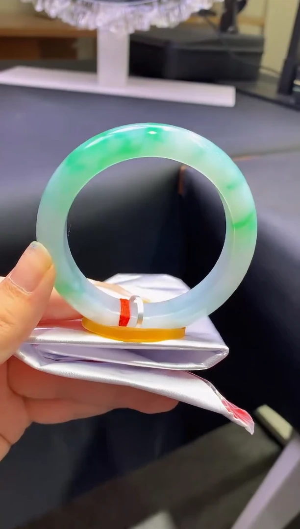 未镶嵌手镯翡翠-N74-正圈56