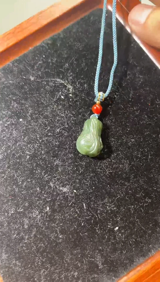 未镶嵌和田玉挂件和田玉白菜吊坠