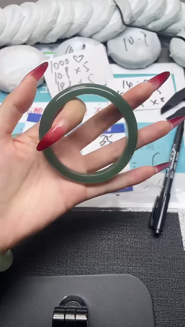 未镶嵌手镯石英质玉35-62