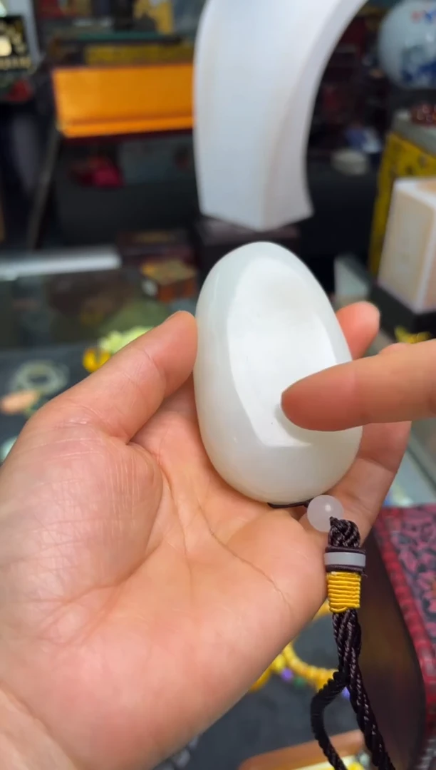 未镶嵌和田玉把件876786867876876876786876