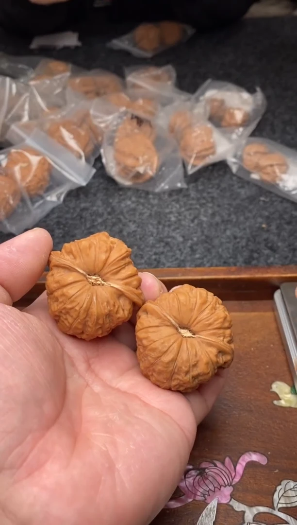 【闪购商品】文玩核桃把件A177号45尺南瓜