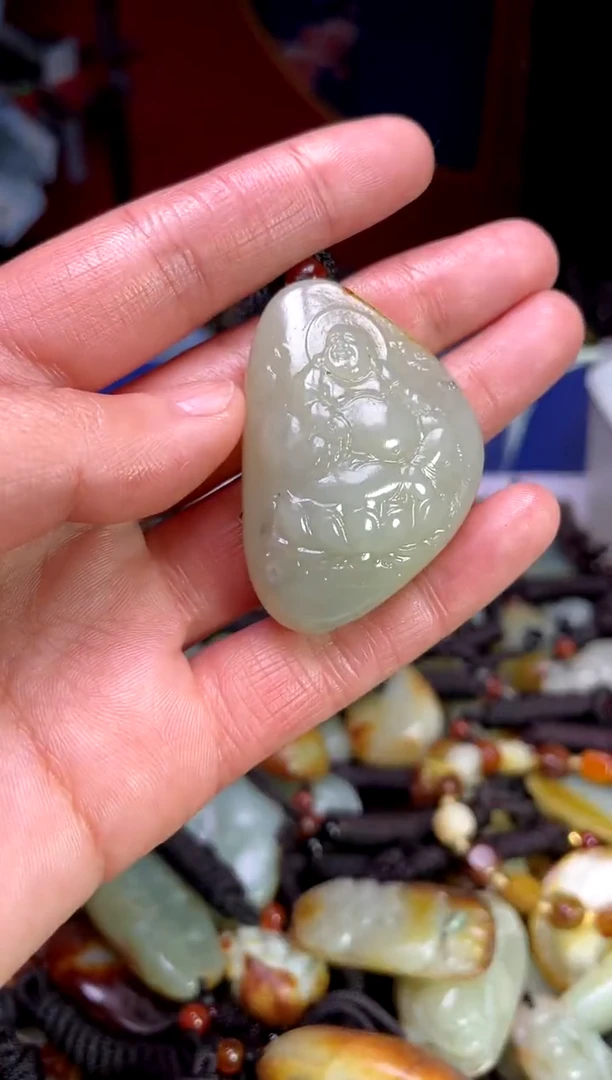 【闪购商品】和田玉颈饰未镶嵌3