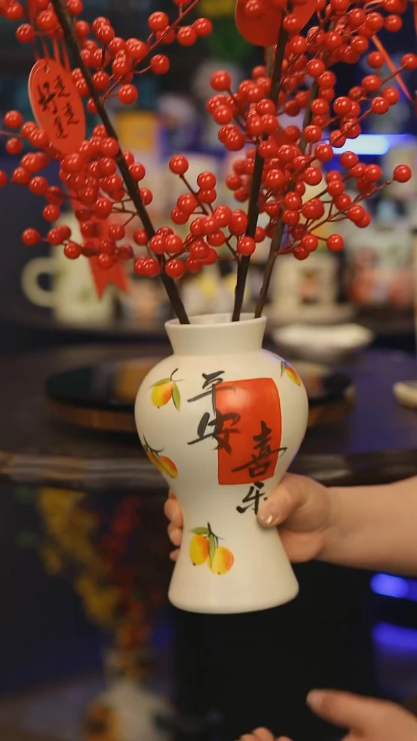 【闪购商品】摆件景德镇釉下彩绘设计师款式陶瓷