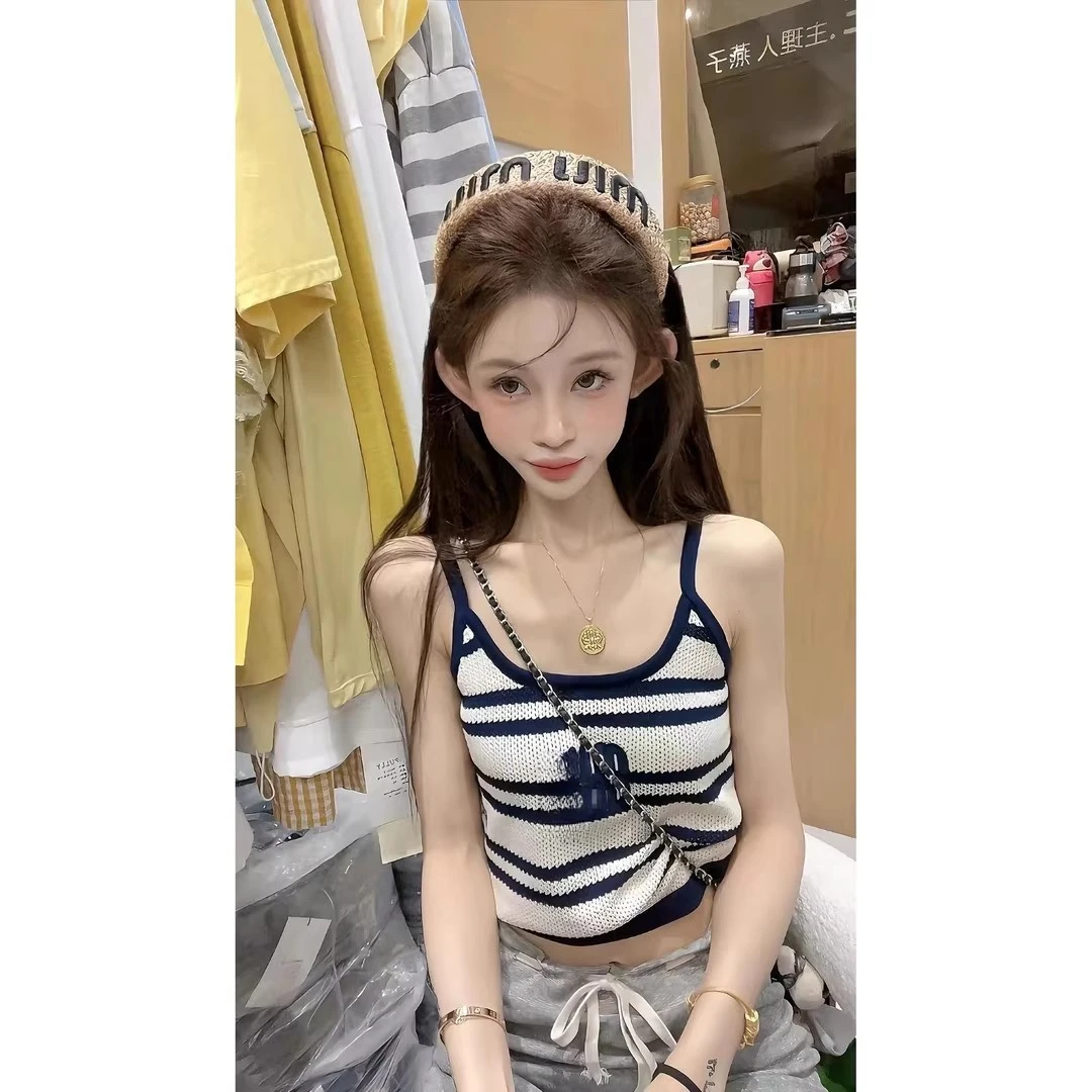 条纹风格高级感吊带女辣妹抹胸时尚内搭背心衣服外穿百搭无袖上衣