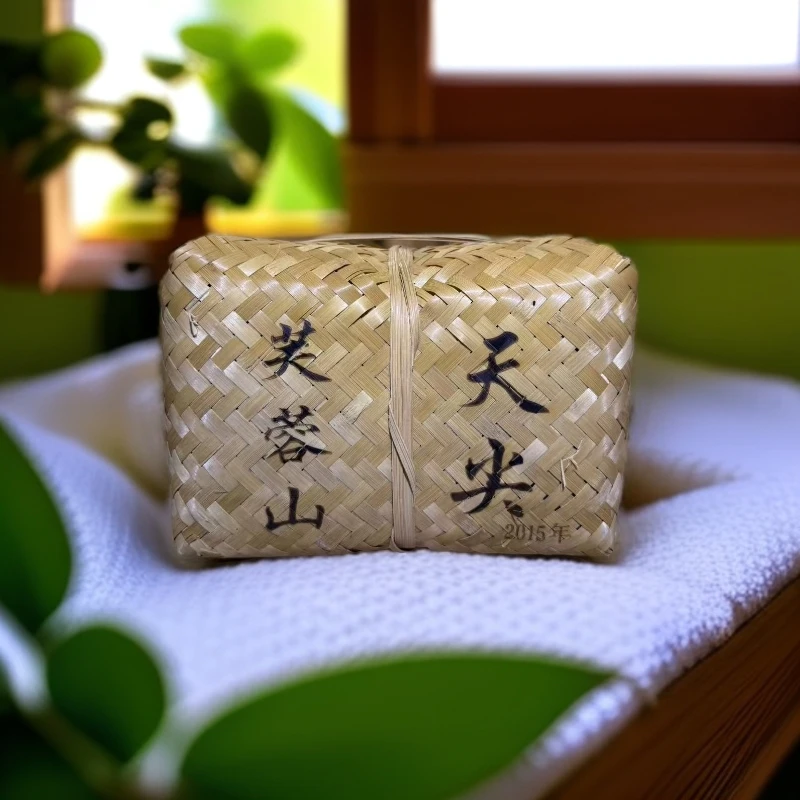 安化黑茶    芙蓉山天尖茶   2015年