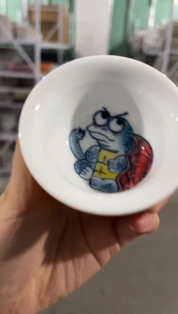 陶瓷昨明景德镇陶瓷：压手杯