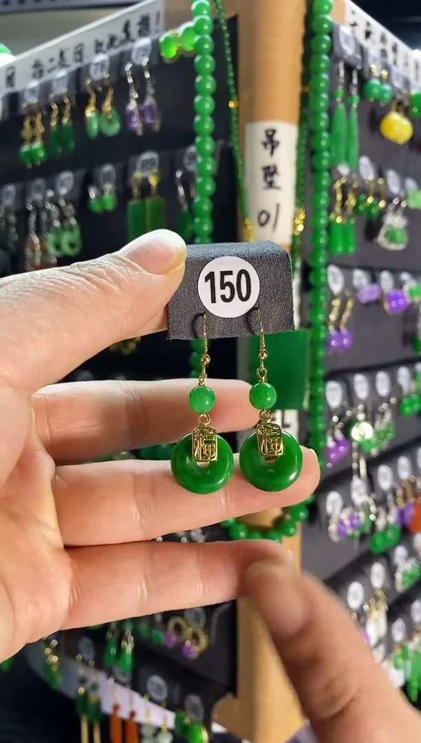 【闪购商品】翡翠耳饰银S925镶嵌150...