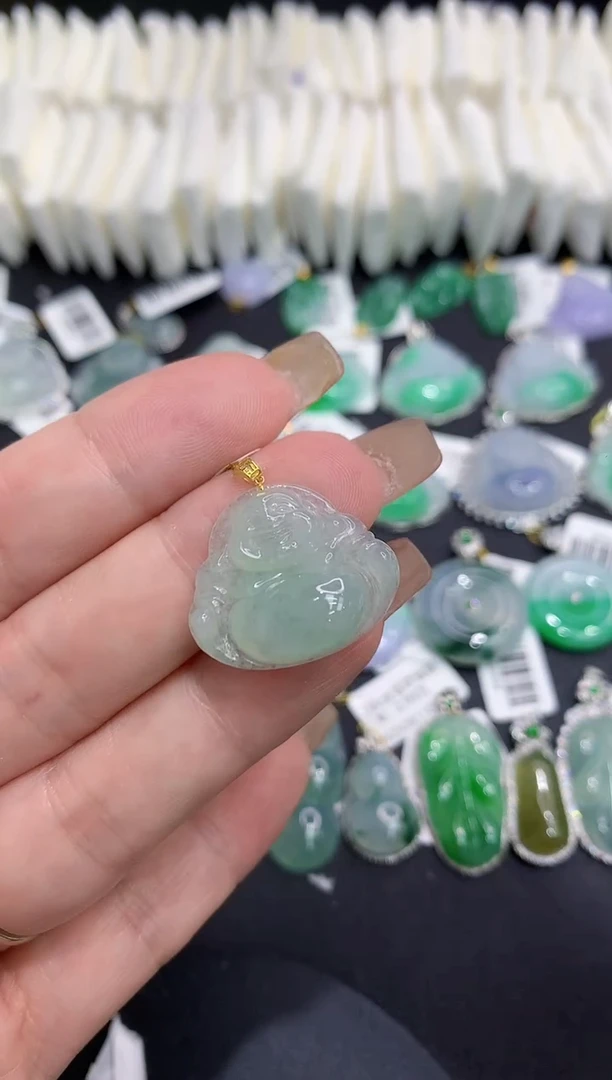 吊坠(不含链)18K金镶嵌翡翠11