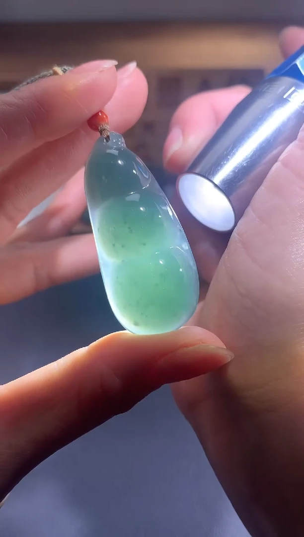 吊坠(不含链)未镶嵌翡翠豆子