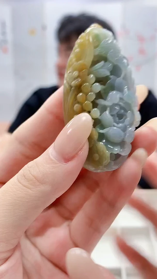 未镶嵌定制翡翠5060lr-毛货挂件76