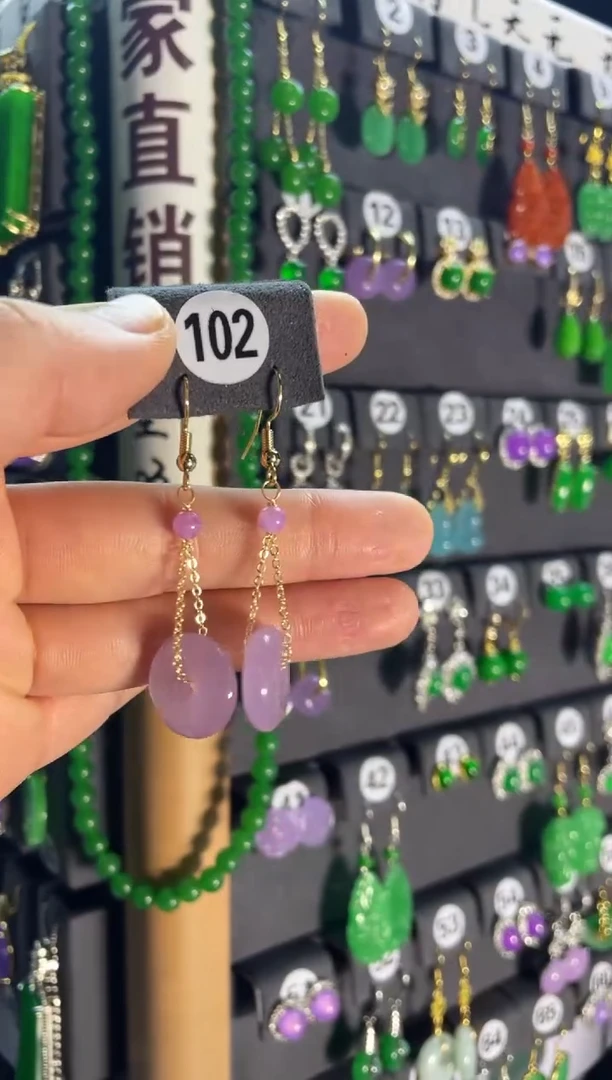 【闪购商品】翡翠耳饰银S925镶嵌102.....