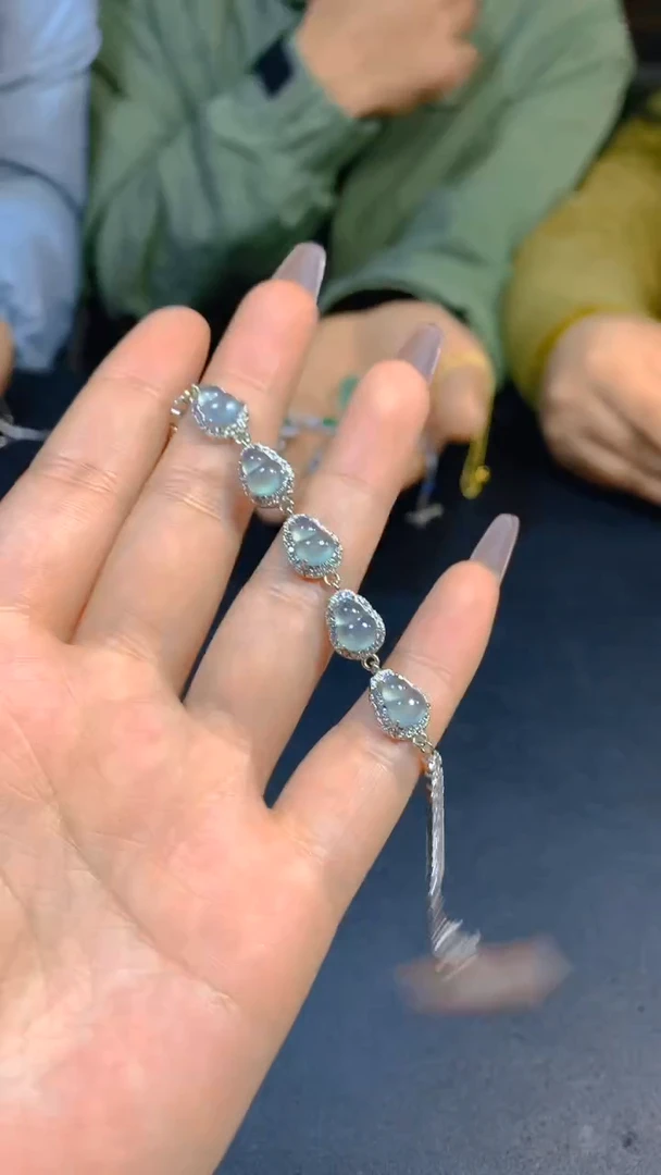 【闪购商品】翡翠手链未镶嵌0816851160多样性发一