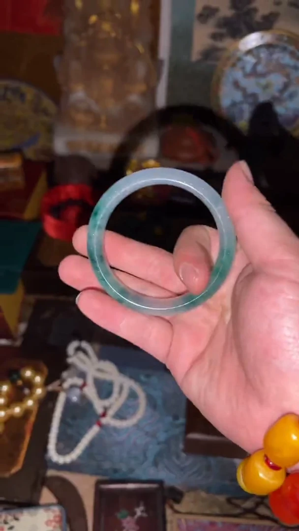 翡翠手镯未镶嵌闪购高端商品链接