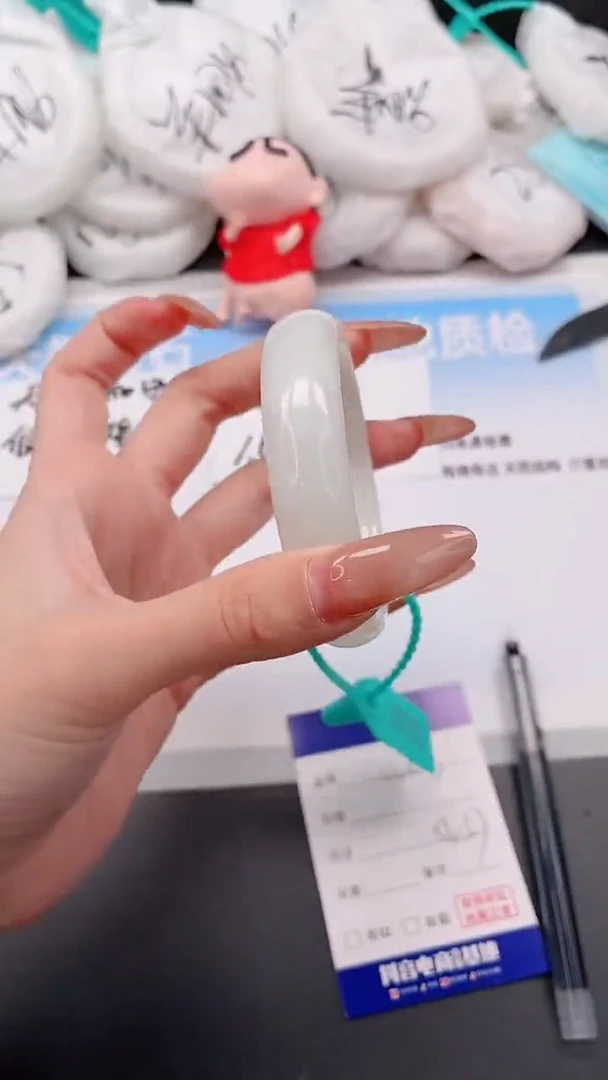未镶嵌手镯和田玉21W83-56