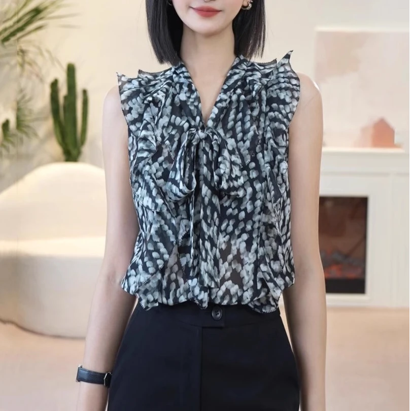 【专柜品质】夏新款荷叶飘带领百搭无袖背心印花衬衫女130022