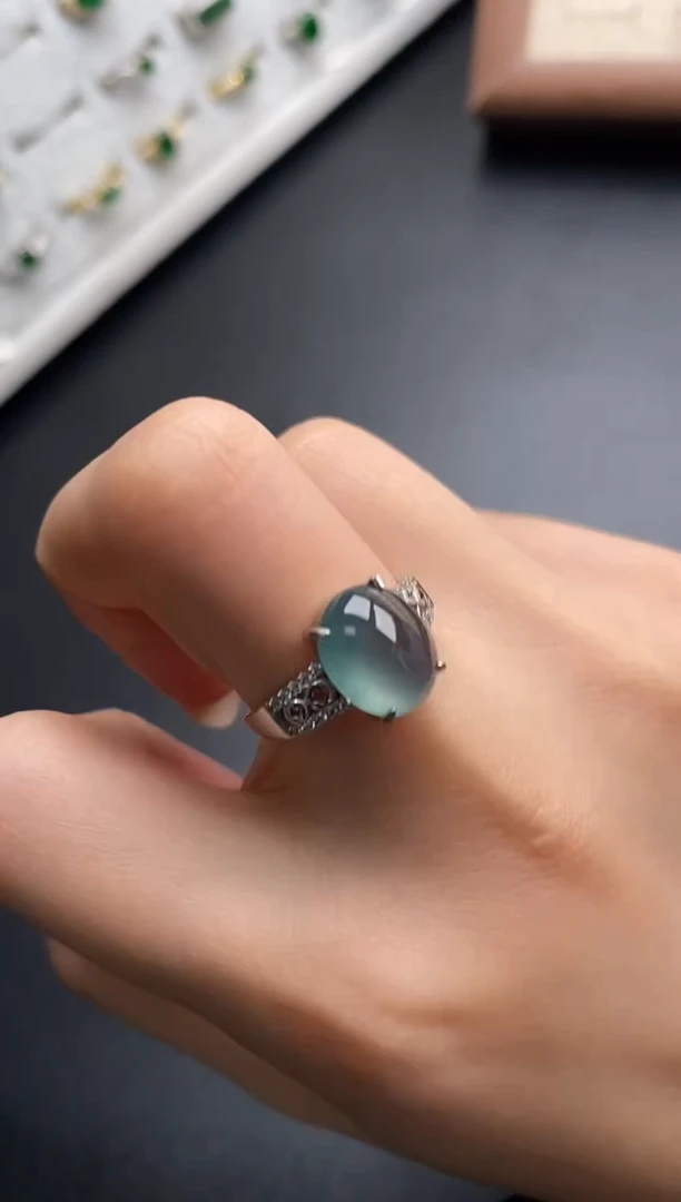 银S925镶嵌戒指翡翠大*阳一物一证一礼盒