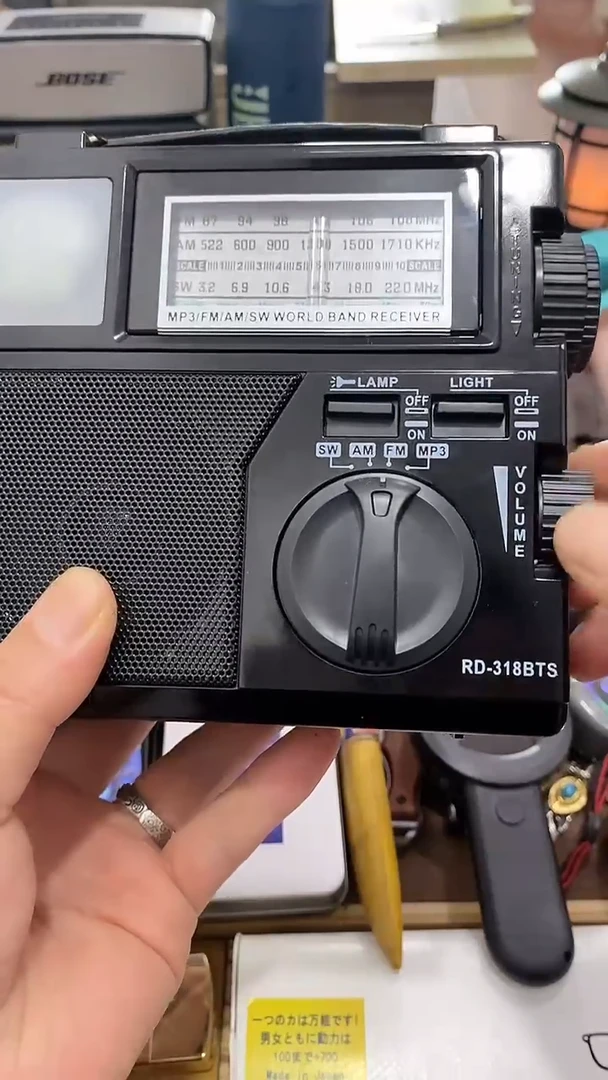 瓷片闪购商品  如图所示