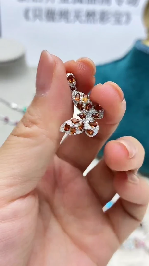 吊坠(不含链)银S925镶嵌水晶325ZB1129产品一个（多样性）