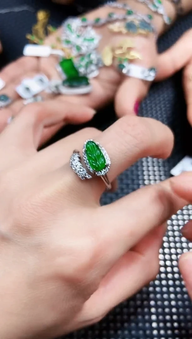 【闪购商品】翡翠戒指未镶嵌111111111