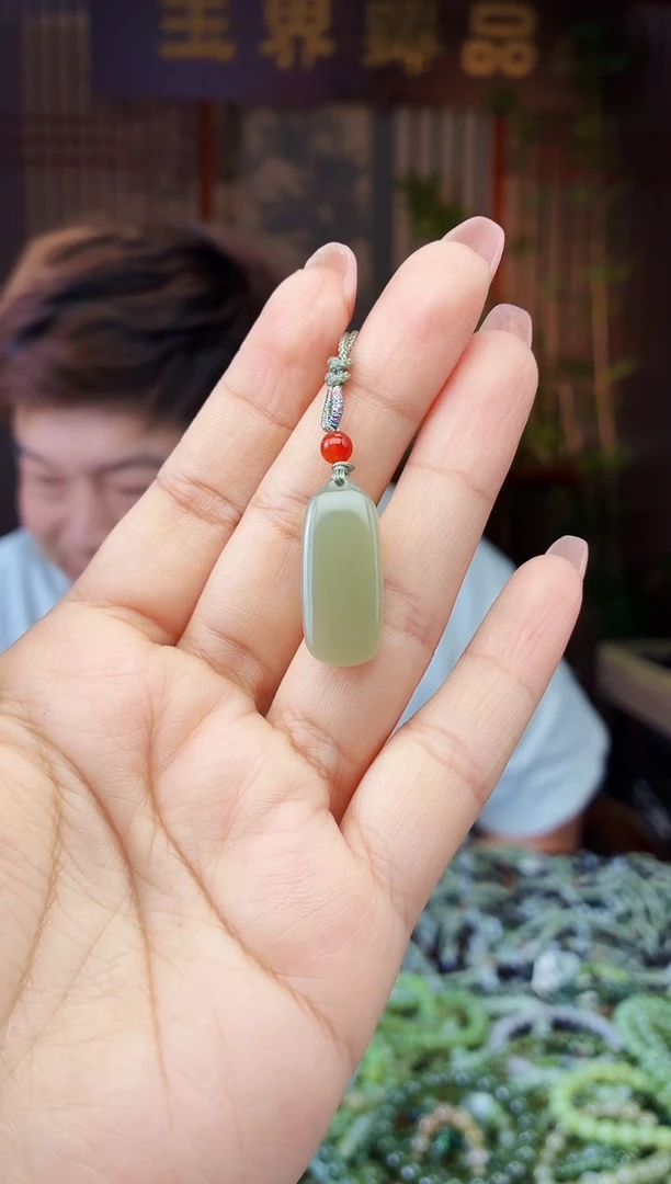 和田玉未镶嵌挂件拍一发一多样性发货