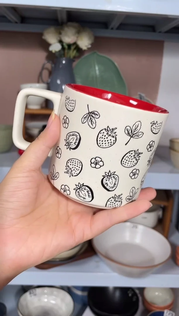 瓷微瑕（1个装）草莓杯子