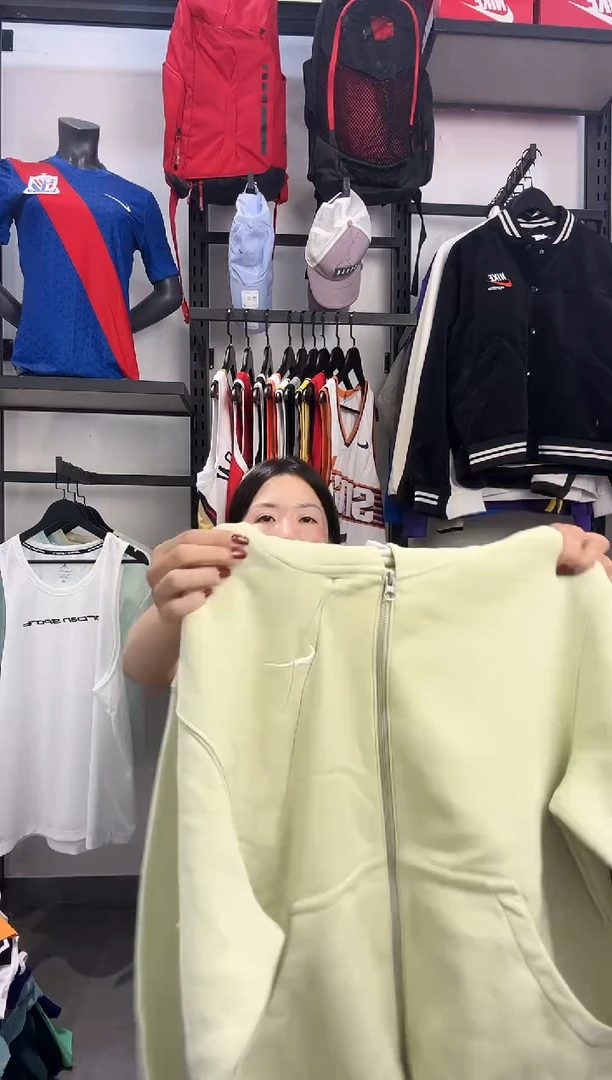 288·编码 耐克卫衣服饰过款为准 尺码·M