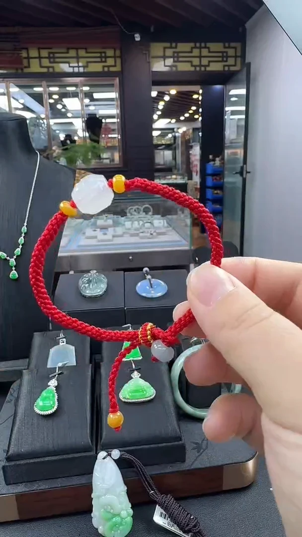 未镶嵌手绳翡翠手绳